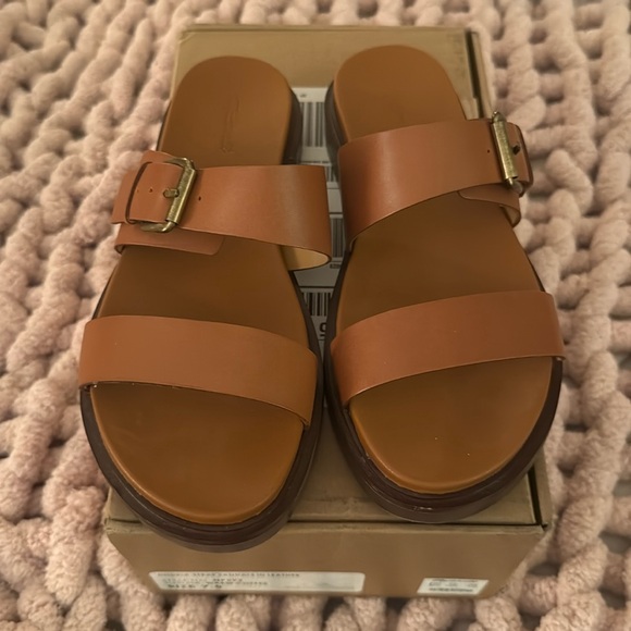 Madewell Shoes - Madewell Double strap leather sandal. 7.5 brown